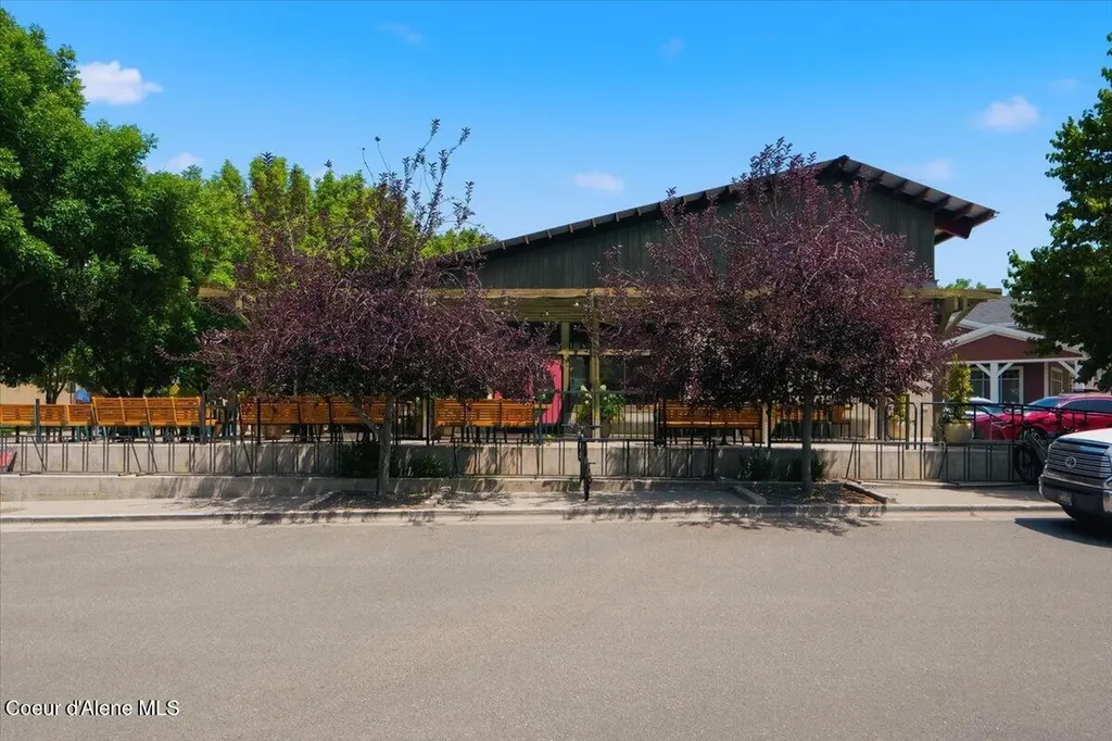 3794 S Single Tree Avenue Boise ID 83716