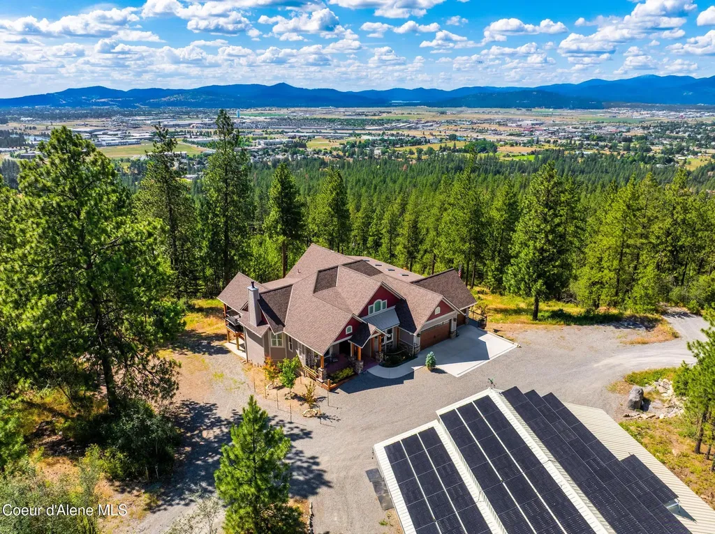14747 W Aloysius Drive Post Falls ID 83854