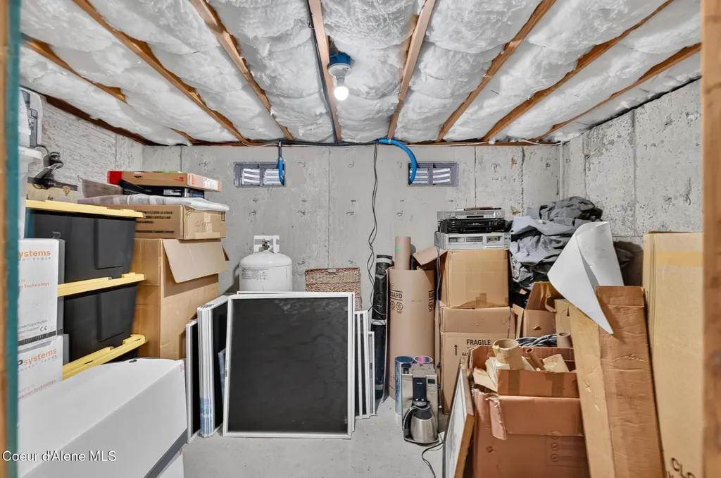 14747 W Aloysius Drive Post Falls ID 83854