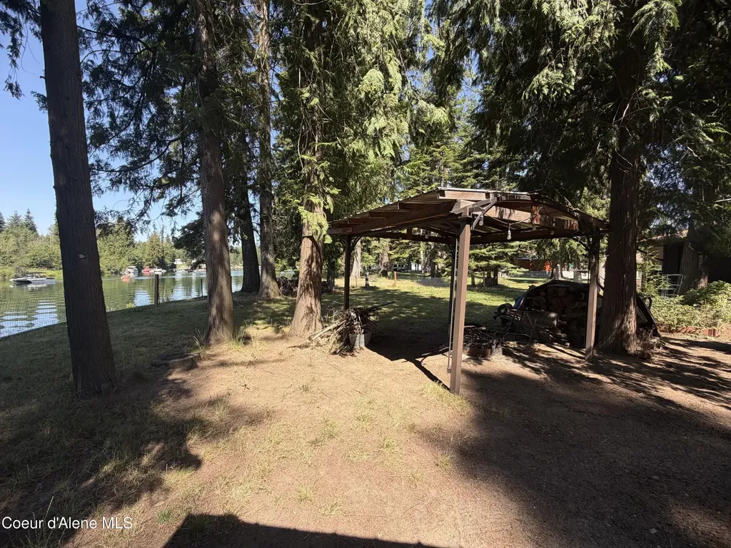 40 Eastside Road Priest River ID 83856