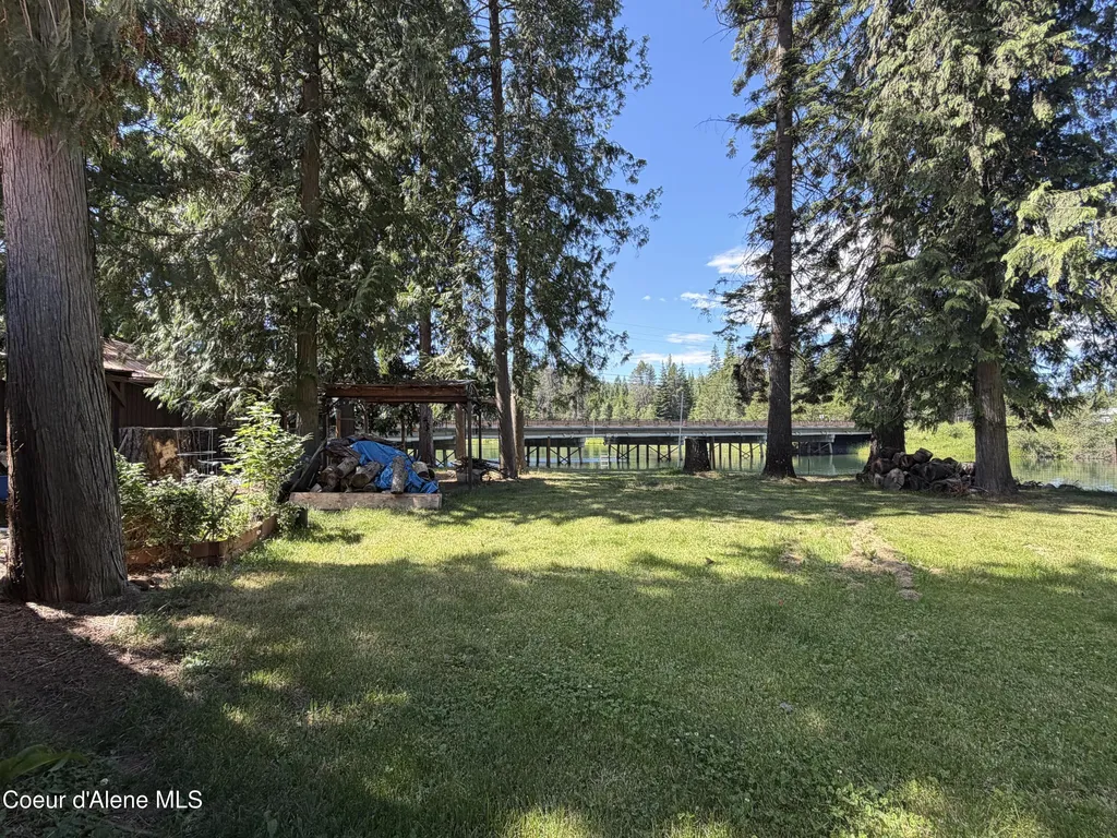 40 Eastside Road Priest River ID 83856