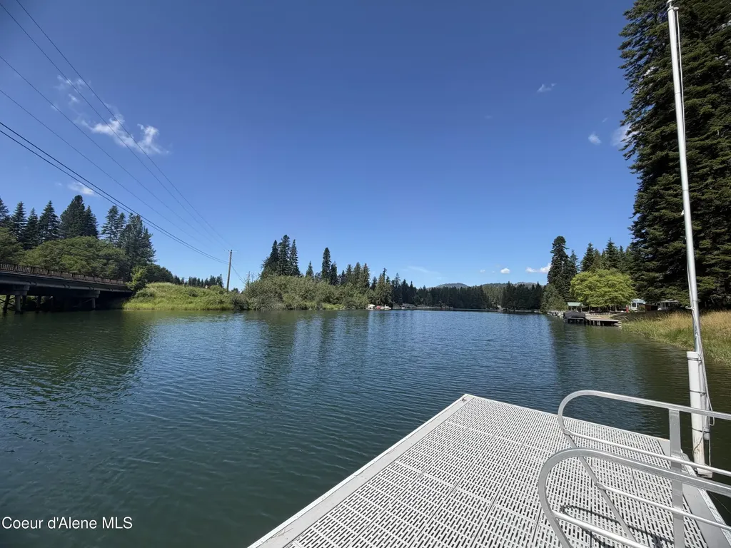 40 Eastside Road Priest River ID 83856
