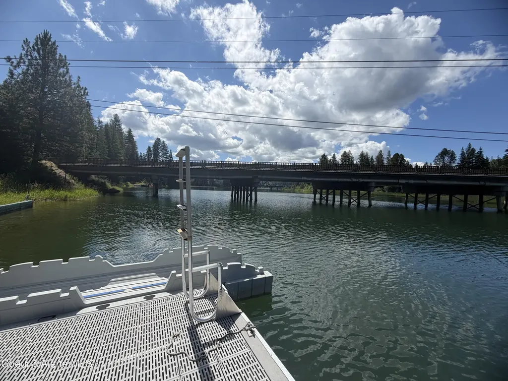 40 Eastside Road Priest River ID 83856