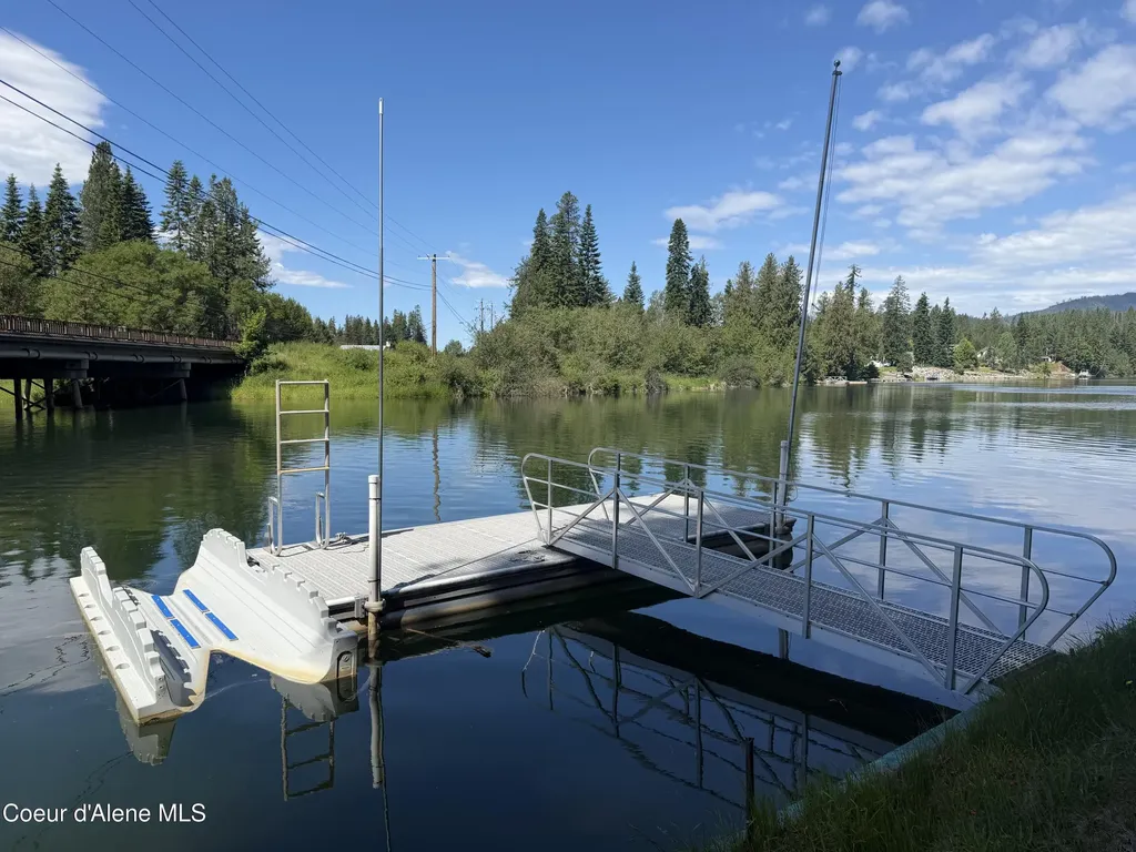 40 Eastside Road Priest River ID 83856