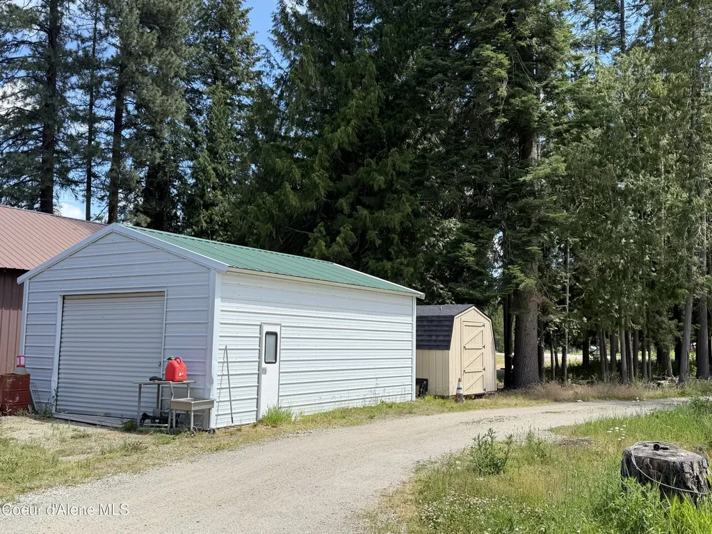 40 Eastside Road Priest River ID 83856
