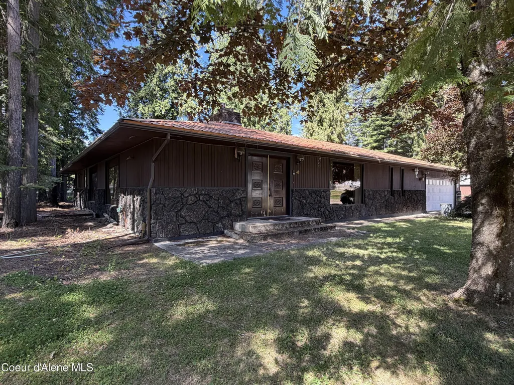 40 Eastside Road Priest River ID 83856