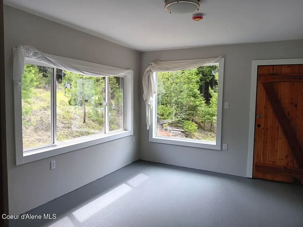 452 Toad Road Priest River ID 83856