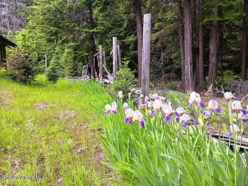 452 Toad Road Priest River ID 83856
