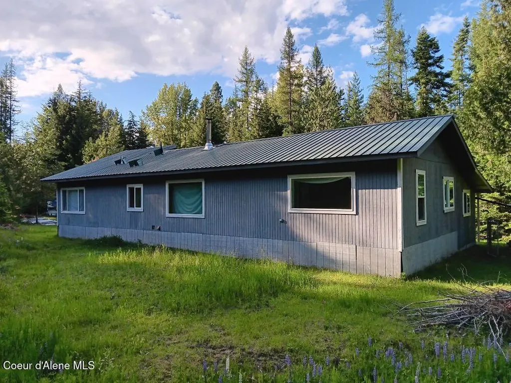 452 Toad Road Priest River ID 83856