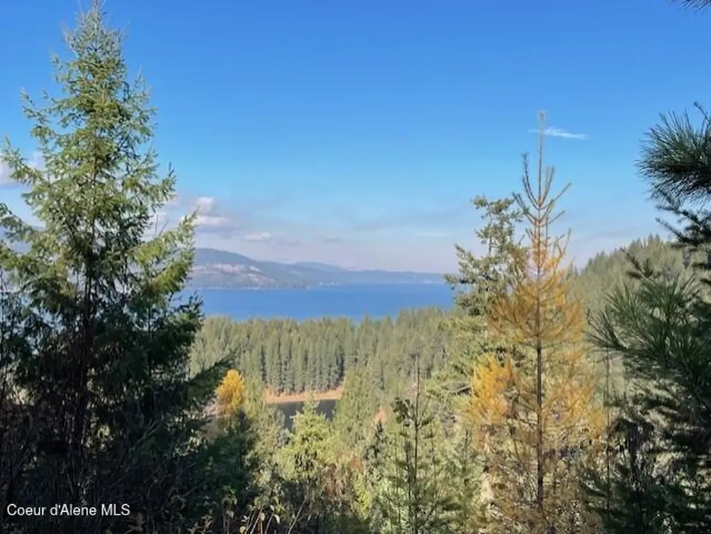 Nka 39-ac Half Round Bay Road Harrison ID 83833