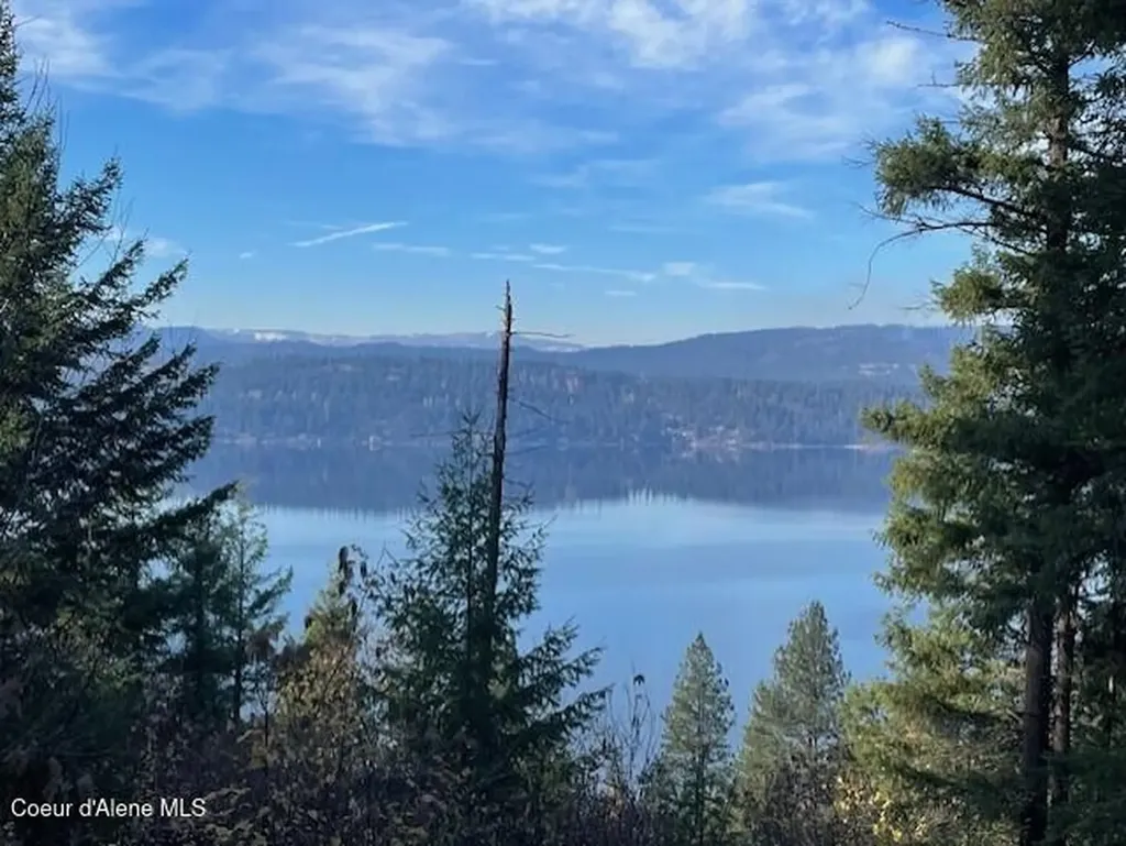 Nka 39-ac Half Round Bay Road Harrison ID 83833