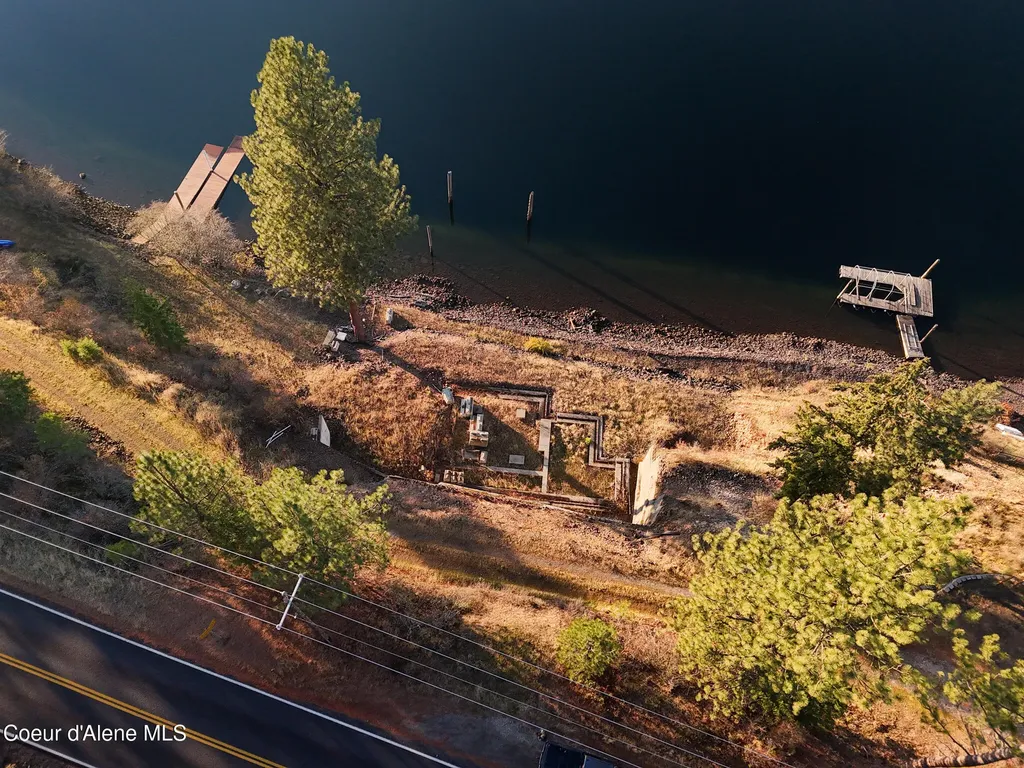Nka 39-ac Half Round Bay Road Harrison ID 83833