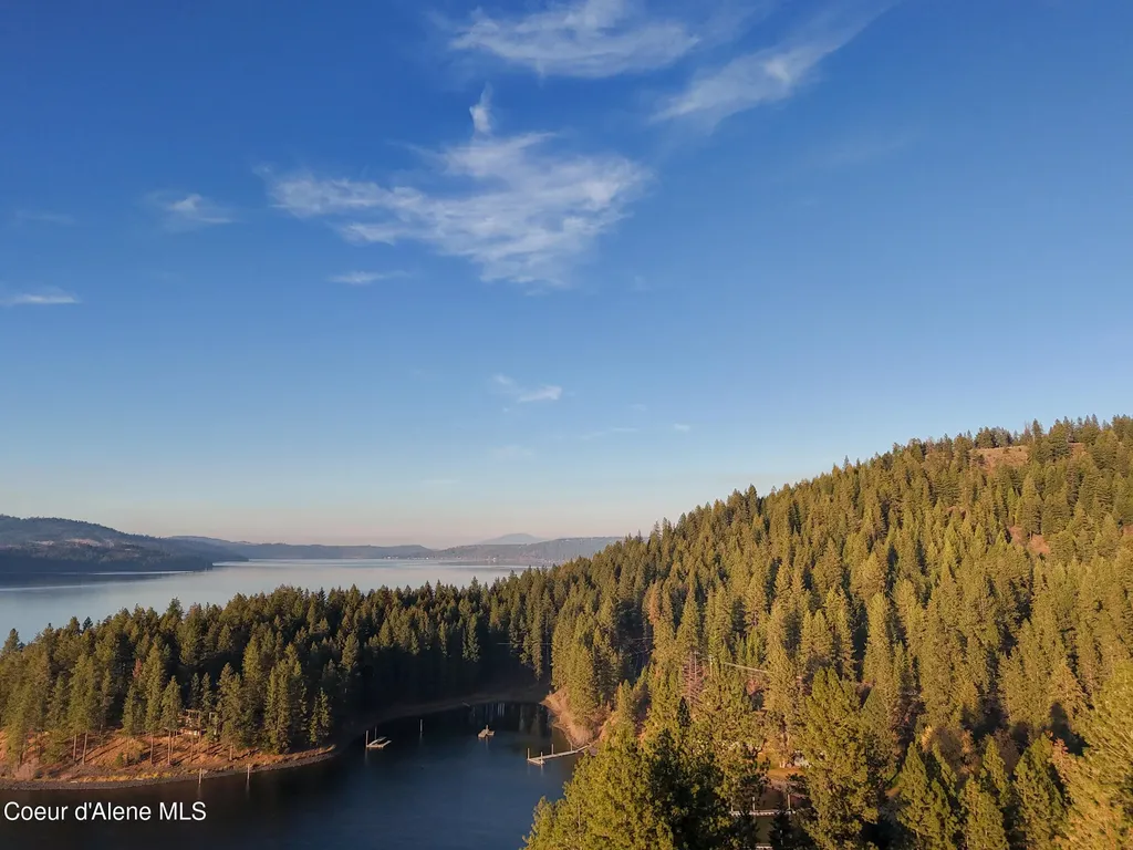 Nka 39-ac Half Round Bay Road Harrison ID 83833