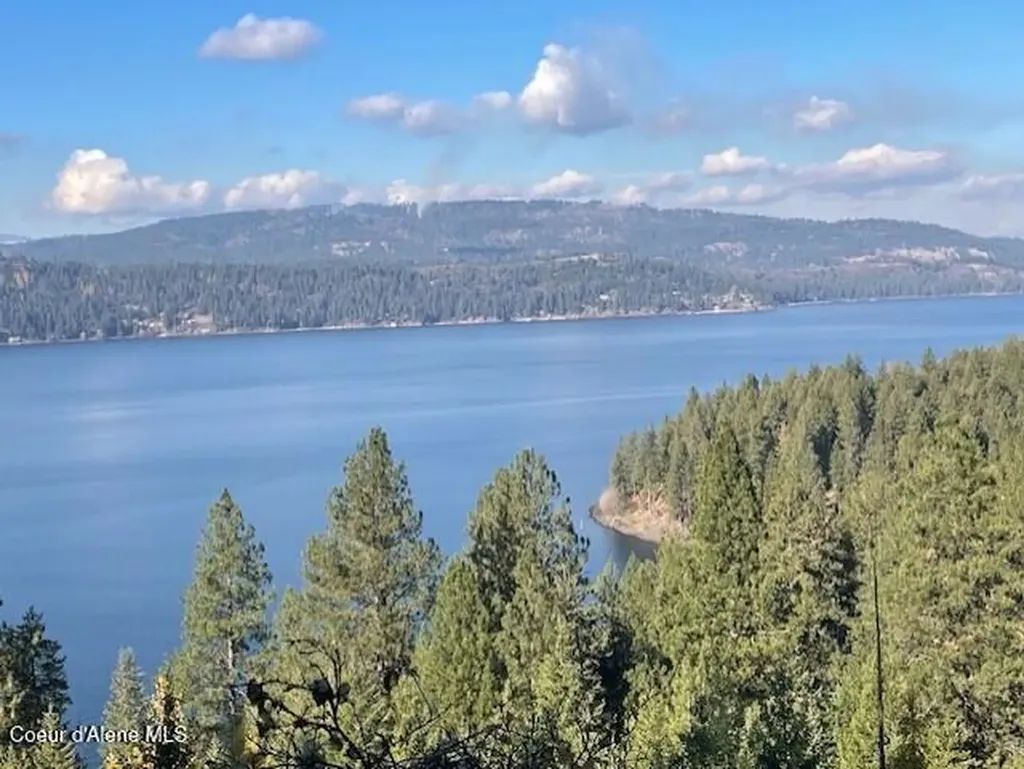 Nka 39-ac Half Round Bay Road Harrison ID 83833