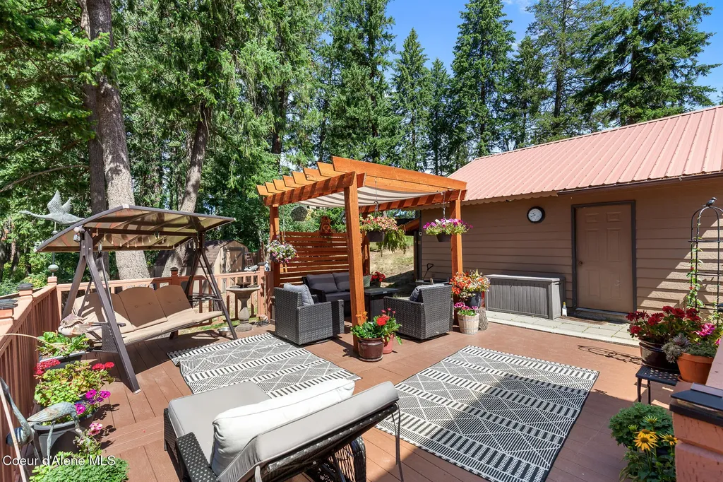 8795 N Clarkview Place Hayden ID 83835