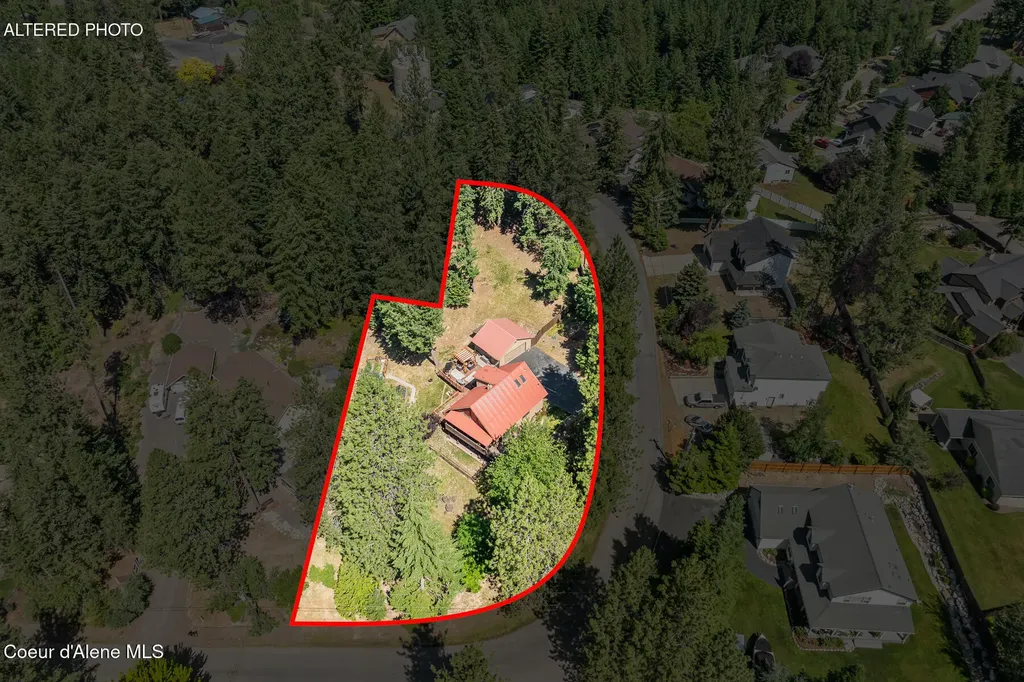 8795 N Clarkview Place Hayden ID 83835