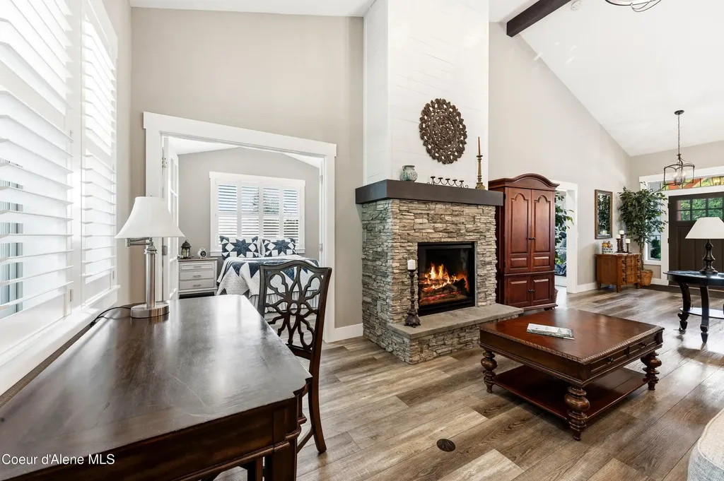 218 Crooked Ear Drive Sandpoint ID 83864