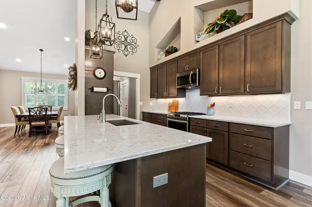 218 Crooked Ear Drive Sandpoint ID 83864