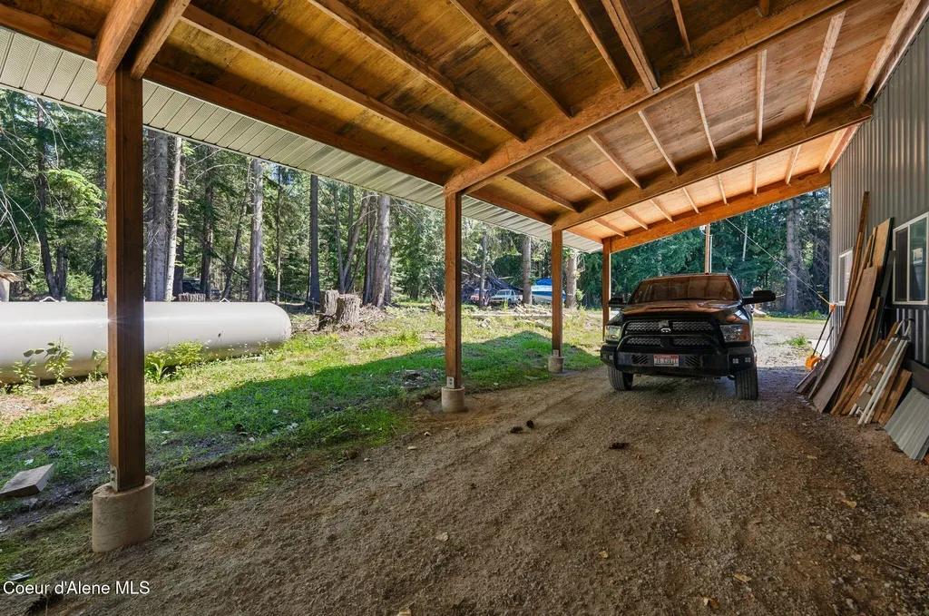 3566 Upper Gold Creek Road Sandpoint ID 83864