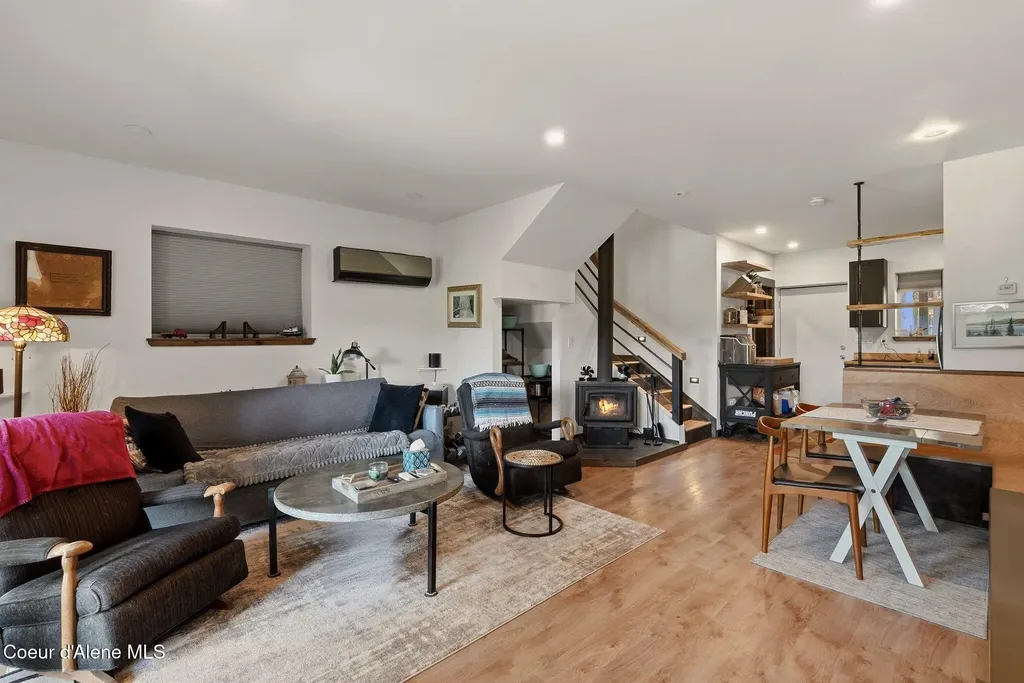 3566 Upper Gold Creek Road Sandpoint ID 83864