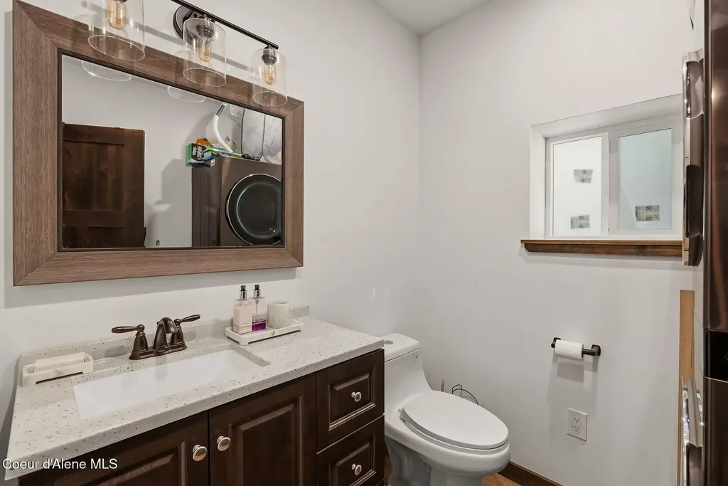 3566 Upper Gold Creek Road Sandpoint ID 83864
