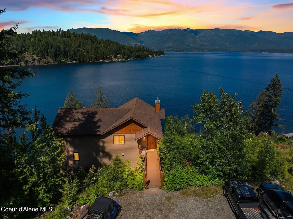 511 S Camp Bay Road Sagle ID 83860