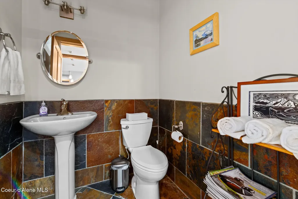 511 S Camp Bay Road Sagle ID 83860