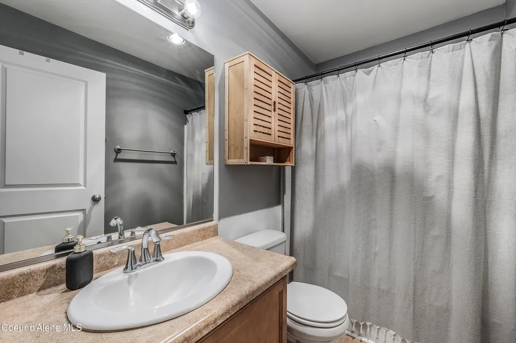 3324 E Garin Court Post Falls ID 83854