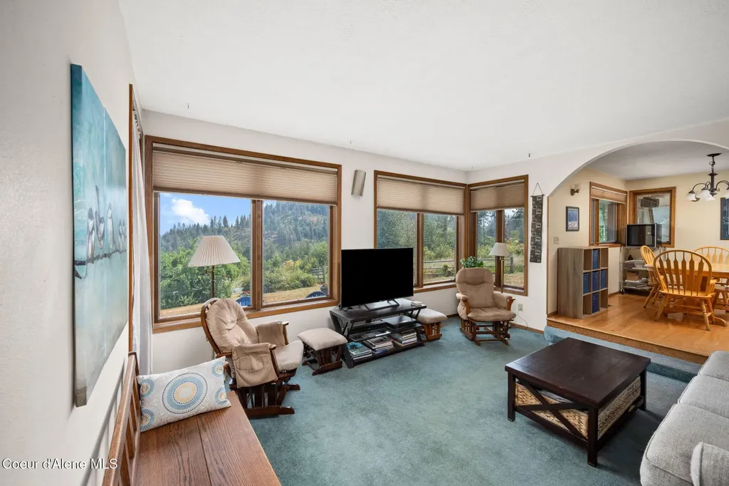 6734 W Sturgeon Road Rathdrum ID 83858