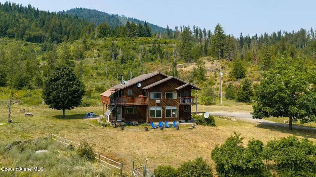 6734 W Sturgeon Road Rathdrum ID 83858