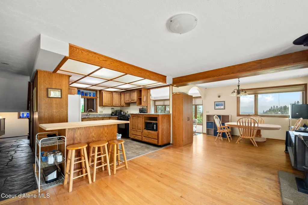 6734 W Sturgeon Road Rathdrum ID 83858