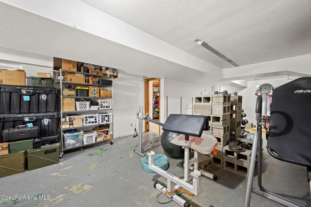 6734 W Sturgeon Road Rathdrum ID 83858
