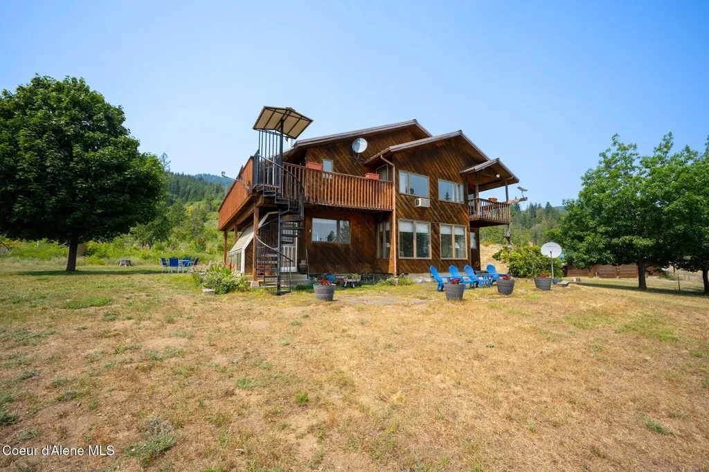 6734 W Sturgeon Road Rathdrum ID 83858