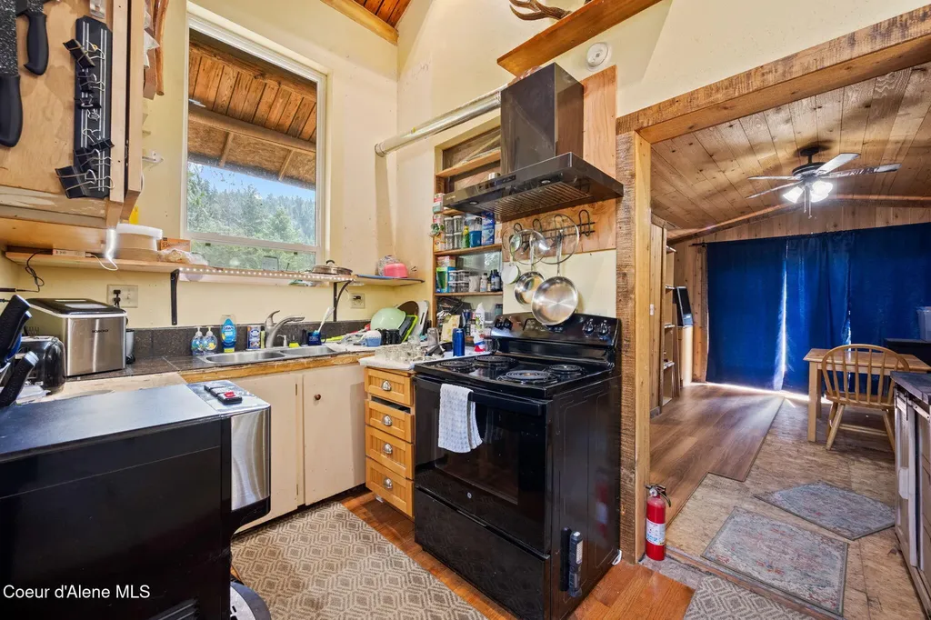 6734 W Sturgeon Road Rathdrum ID 83858