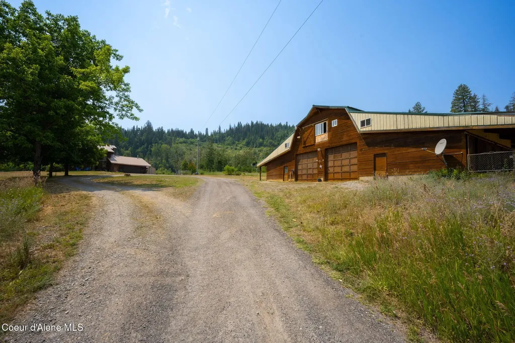 6734 W Sturgeon Road Rathdrum ID 83858
