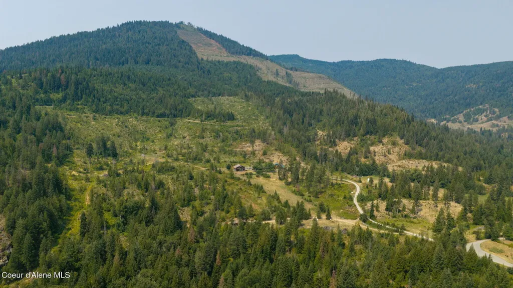 6734 W Sturgeon Road Rathdrum ID 83858