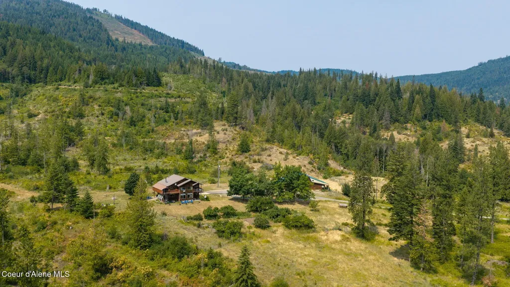 6734 W Sturgeon Road Rathdrum ID 83858