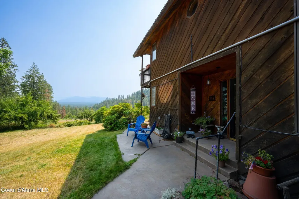 6734 W Sturgeon Road Rathdrum ID 83858
