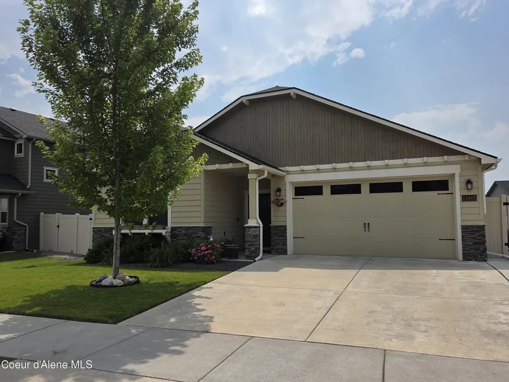 13465 N Telluride Loop Hayden ID 83835