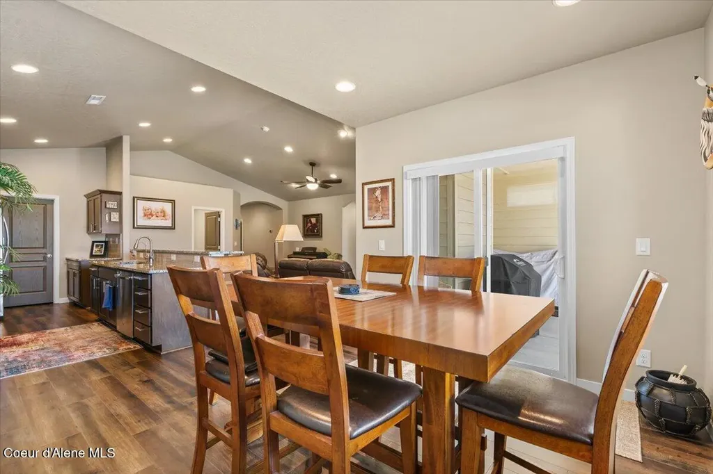 13465 N Telluride Loop Hayden ID 83835