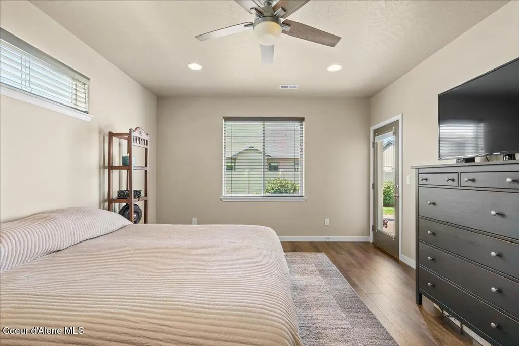 13465 N Telluride Loop Hayden ID 83835