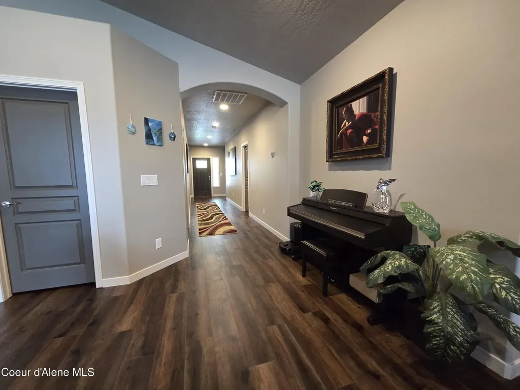 13465 N Telluride Loop Hayden ID 83835