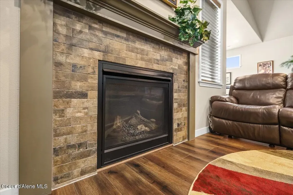 13465 N Telluride Loop Hayden ID 83835