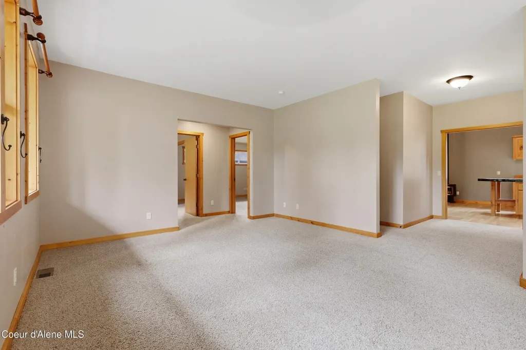10392 N Morris Road Hayden ID 83835