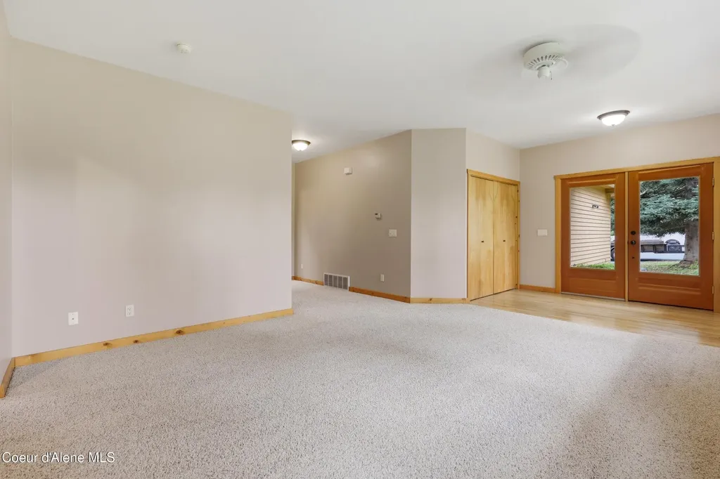10392 N Morris Road Hayden ID 83835