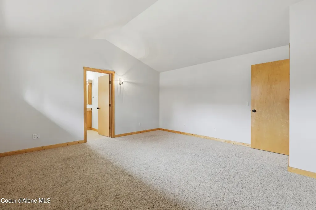 10392 N Morris Road Hayden ID 83835