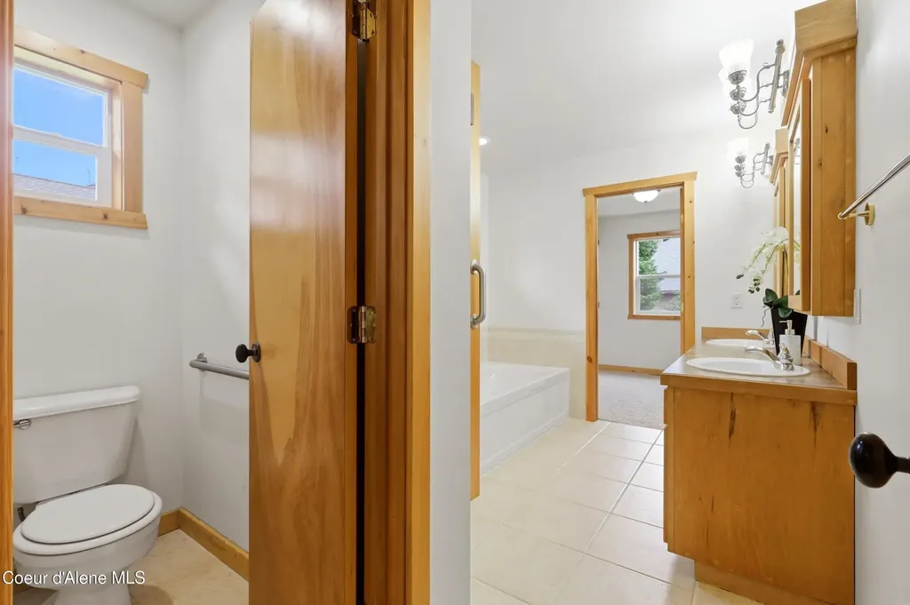10392 N Morris Road Hayden ID 83835