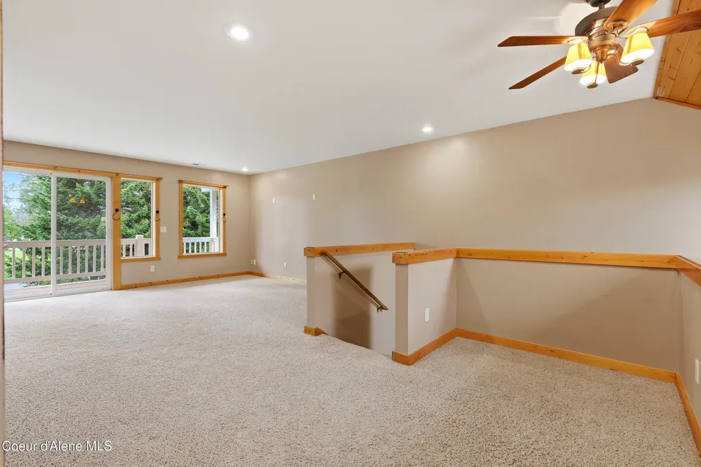 10392 N Morris Road Hayden ID 83835