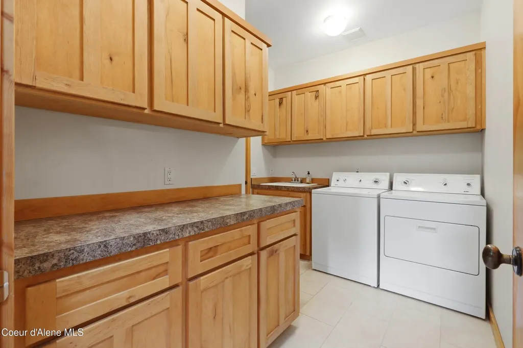10392 N Morris Road Hayden ID 83835