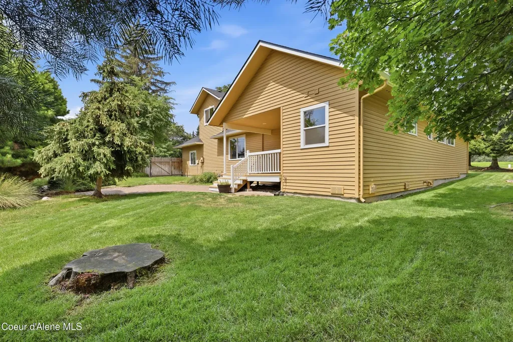 10392 N Morris Road Hayden ID 83835